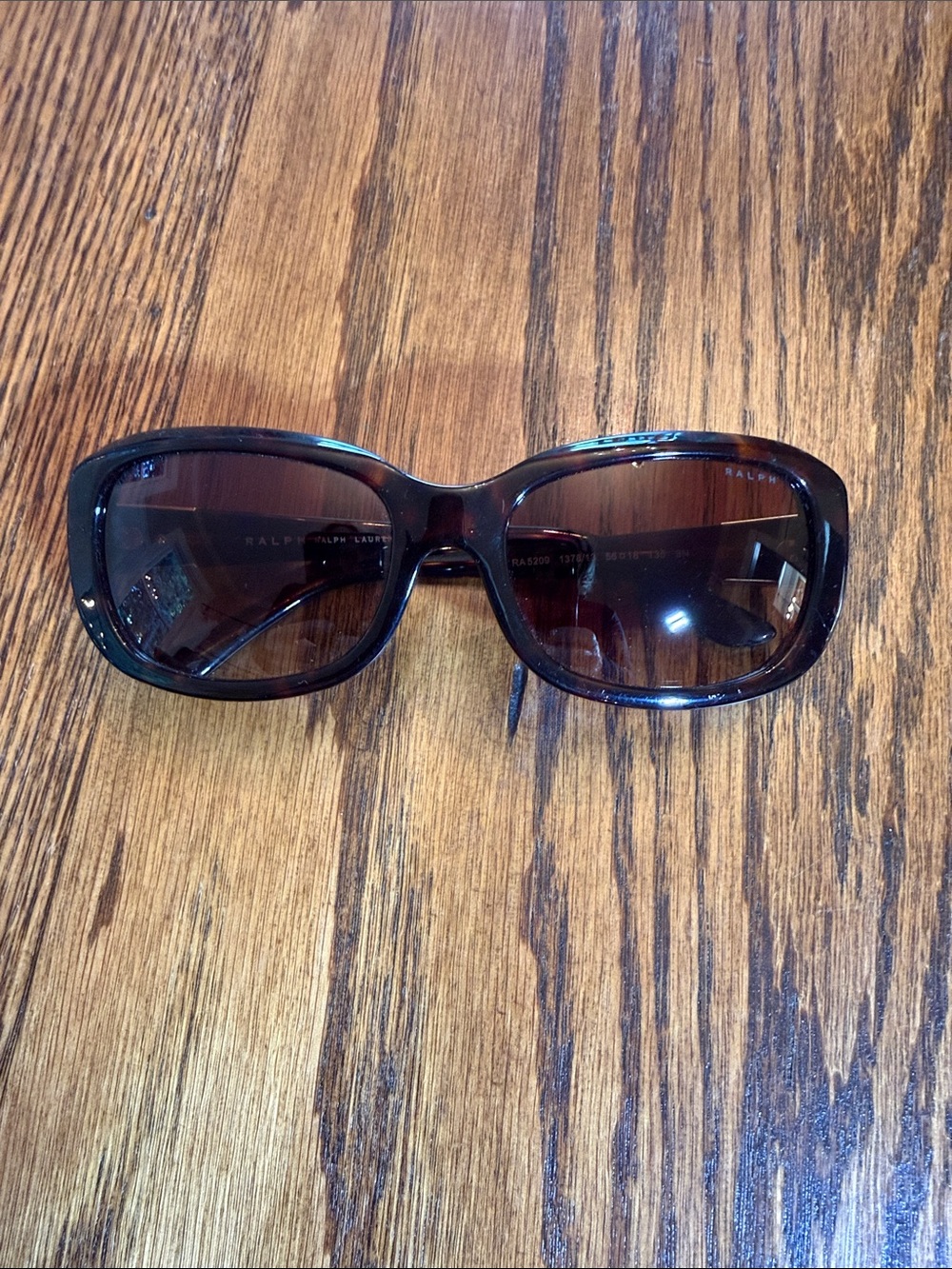 Ralph Lauren Tortoiseshell Oversized Sunglasses RA5209 w Case & Cloth